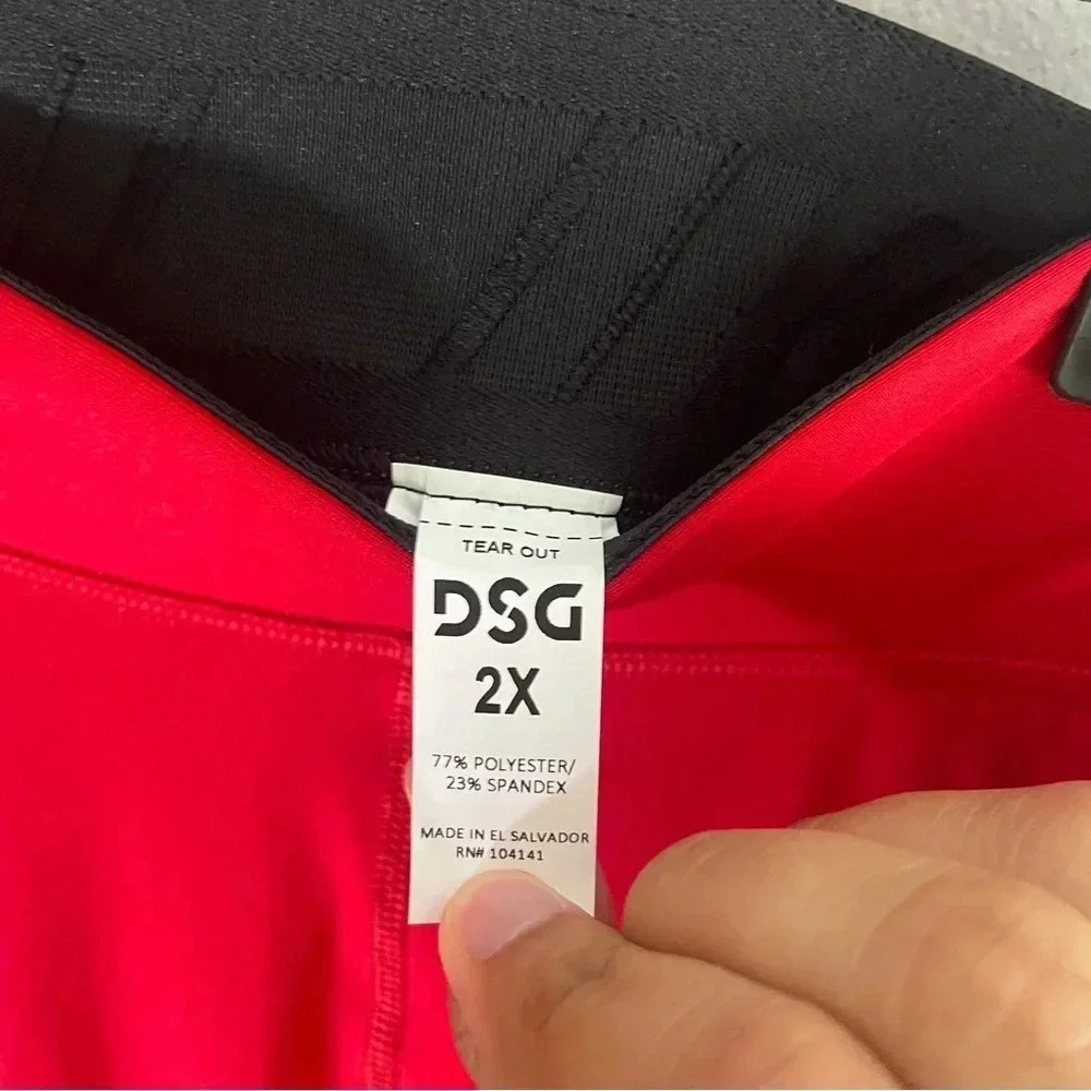 DSG Red Compression Mid Rise Spandex Shorts Size 2X NWT - Picture 6 of 6